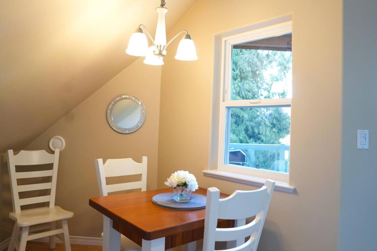 Sea And Cedar Retreat-A Home In A Tranquil Setting Cowichan Bay Exterior foto